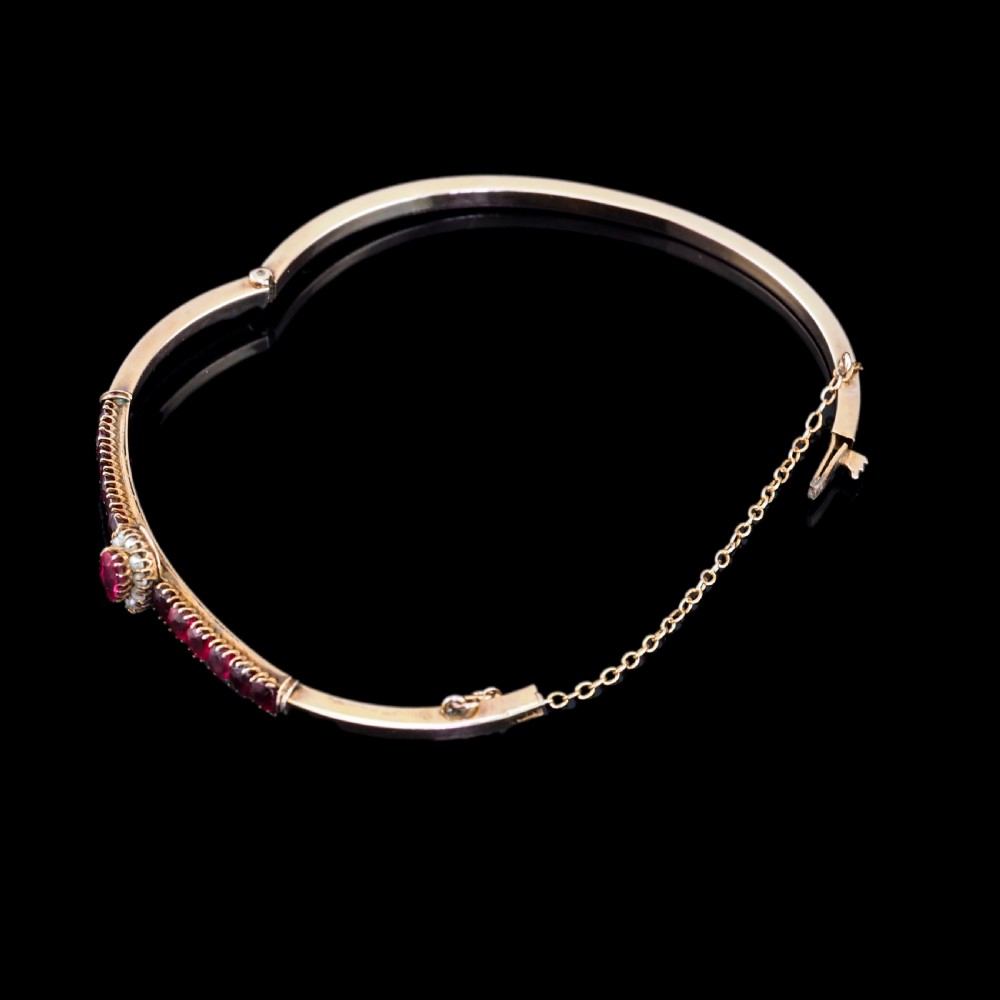 Antique Victorian/Edwardian Pink Garnet & Seed Pearl Bangle 9K Gold - c.1900 View XIX