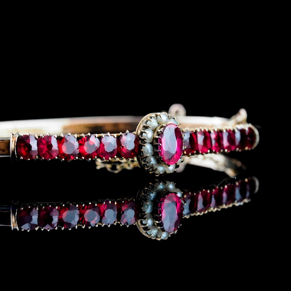 Antique Victorian/Edwardian Pink Garnet & Seed Pearl Bangle 9K Gold - c.1900 View XXVI