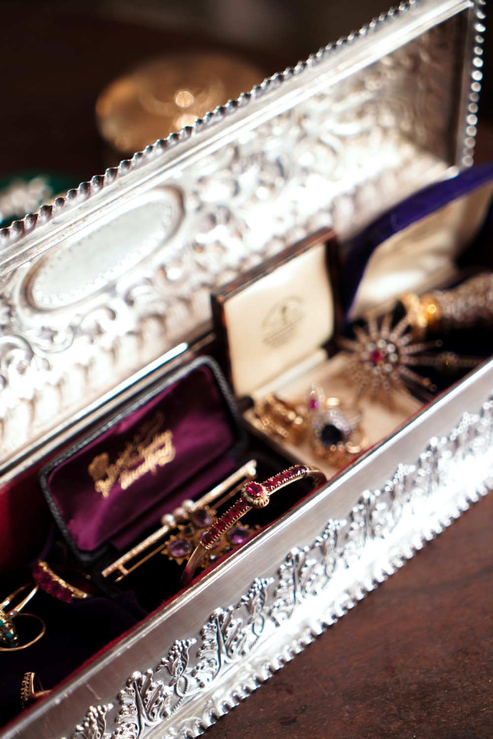 Giant Antique Edwardian Solid Silver Jewellery Box with Profuse Chased Decorations - Mappin & Webb Ltd 1901 View X