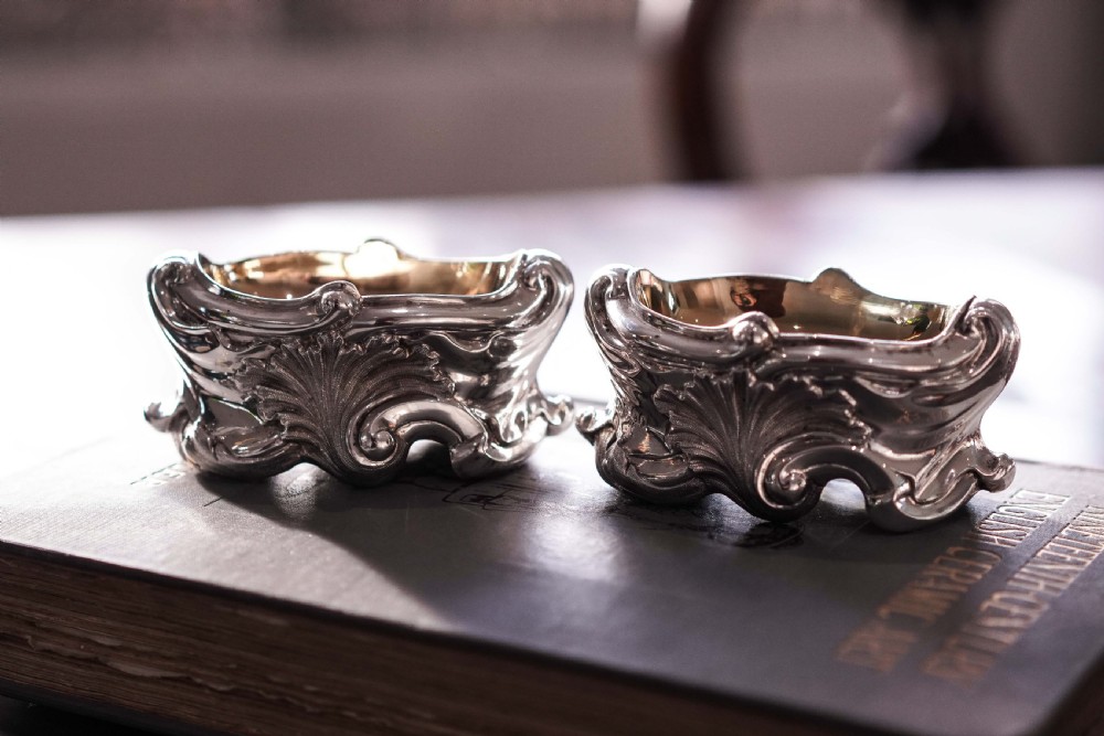 Antique Georgian Solid Silver Salt Cellars Rococo Revival Design - London 1834 View III