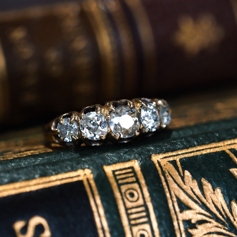 Antique Victorian Diamond 5 Stone Ring 18K Gold c.1890 View II