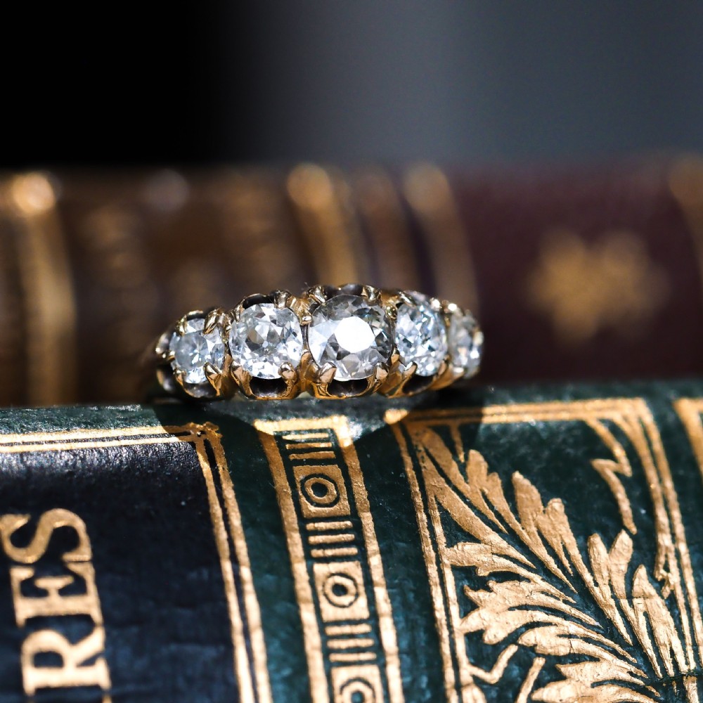 Antique Victorian Diamond 5 Stone Ring 18K Gold c.1890 View III