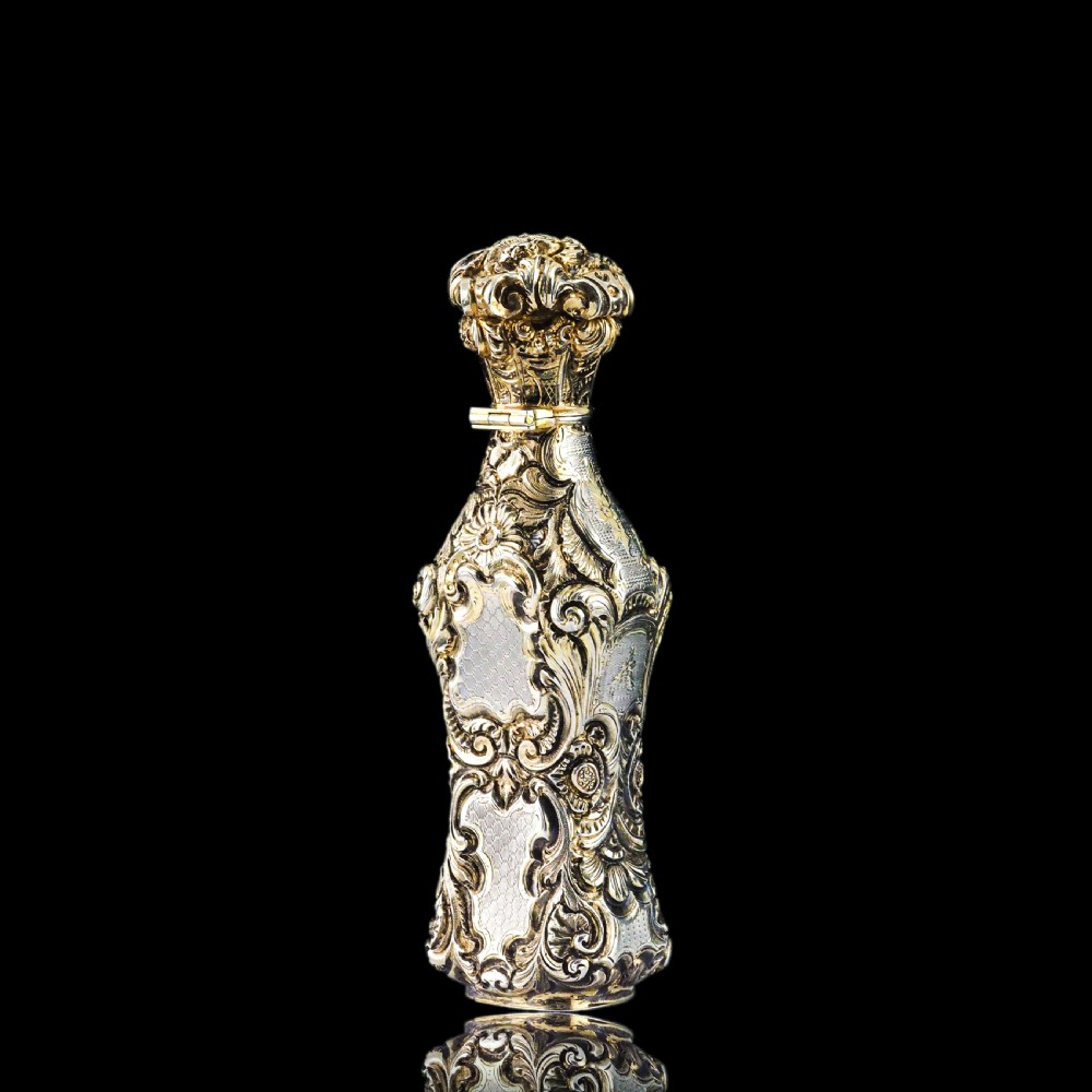 Antique French Parcel-Gilt Silver Scent Bottle/Flask with Ornate Decorations - 19th c. View VI