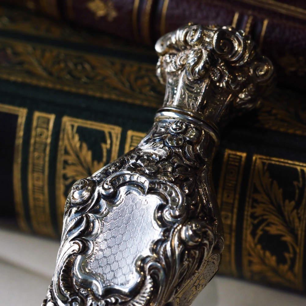 Antique French Parcel-Gilt Silver Scent Bottle/Flask with Ornate Decorations - 19th c. View X