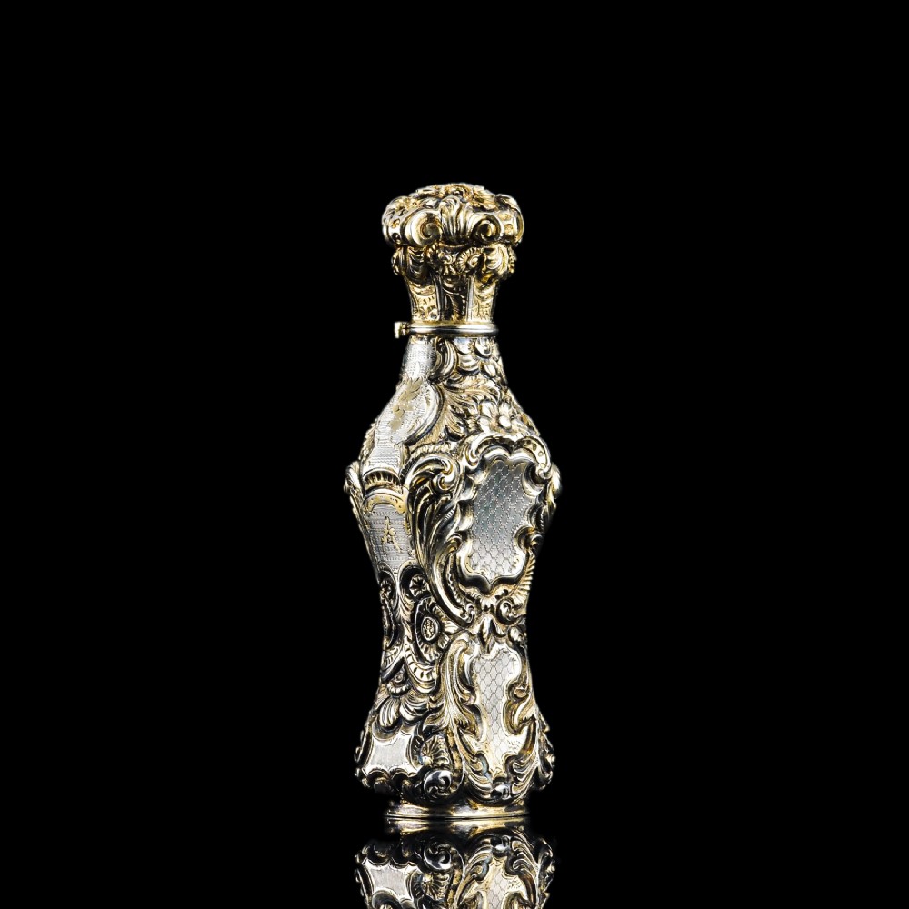 Antique French Parcel-Gilt Silver Scent Bottle/Flask with Ornate Decorations - 19th c. View XXIV