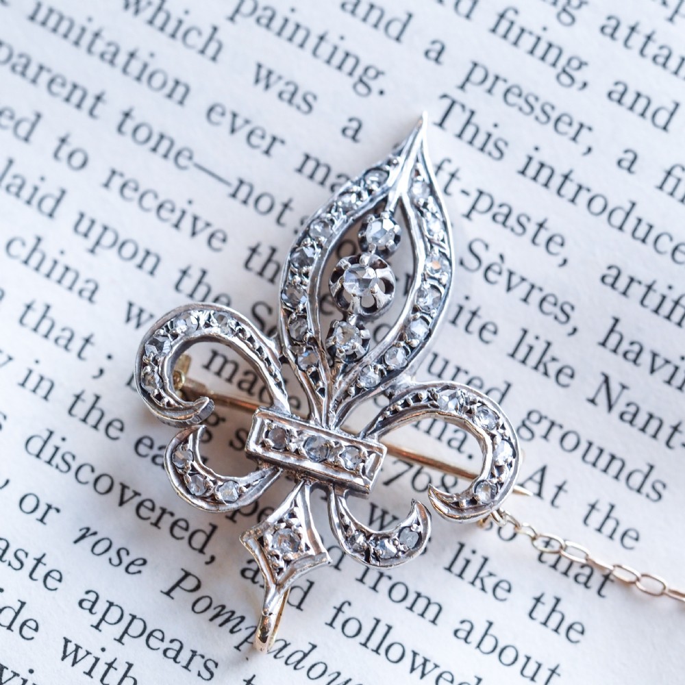 Antique French Fleur de Lys Diamond Brooch 18K Gold/Silver Setting c.1900 View IV