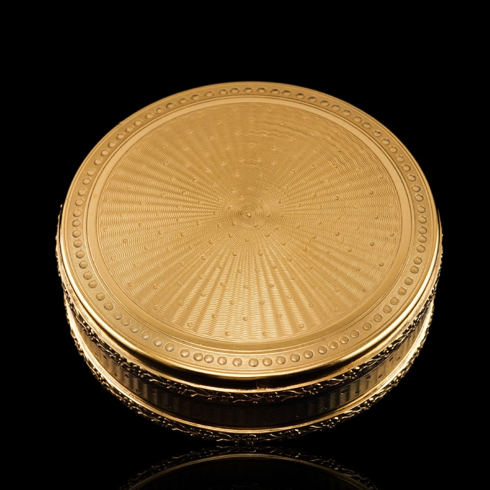 Antique French Solid Silver Gilt Vermeil Circular Box - c.1900 View XIV