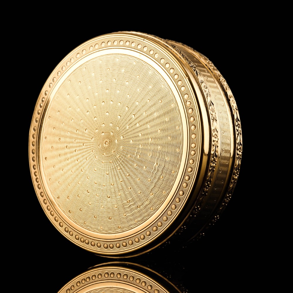 Antique French Solid Silver Gilt Vermeil Circular Box - c.1900 View XVIII