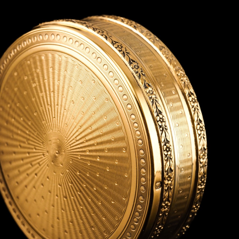 Antique French Solid Silver Gilt Vermeil Circular Box - c.1900 View XXVI