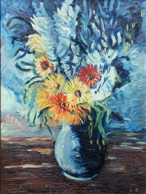 fig 1. An impressionist oil painting depicting yellow and orange flowers in a blue vase against a textured blue backdrop, framed in a moulded gilt wooden frame.