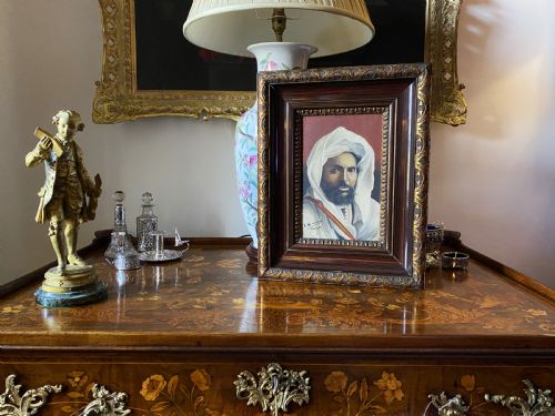 fig 1. FINE LATE 19thc SIGNED OIL ON PANEL PORTRAIT PAINTING OF A HANDSOME ARABIC GENT