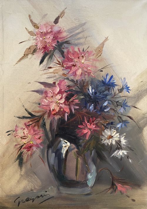 fig 1. A mid-century oil painting on canvas depicting pink and blue flowers in a glass vase, displayed inside an ornate gold gilded frame.