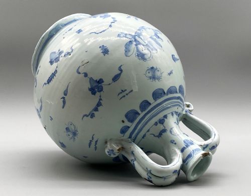 fig 6. Museum Quality 17th-Century Italian Savona Majolica Bottle Vase Blue and White
