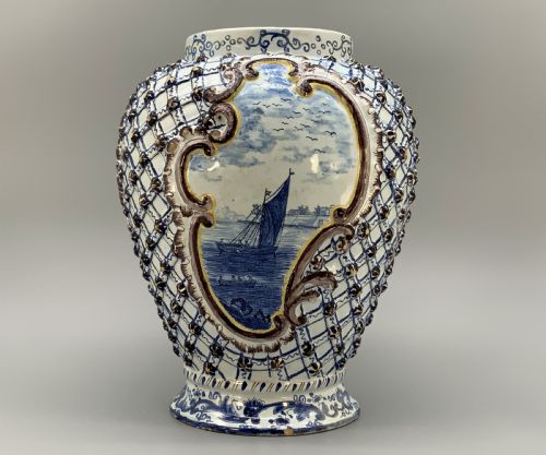 LARGE SUPERB 19THC DUTCH STYLE FRENCH FAIENCE DELFT MANGANESE BLUE WHITE VASE - ADDITIONAL PHOTO 3