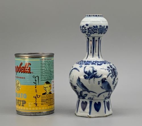 fig 2. Small 18th-Century Dutch Delft Octagonal Chinoiserie Blue and White Faience Vase
