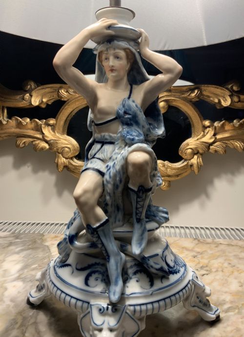 ARTDECO PORCELAIN TABLE LAMP BLUE AND WHITE EXCEPTIONALLY RARE EXAMPLE - ADDITIONAL PHOTO 3
