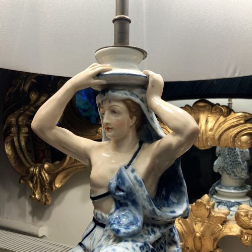 ARTDECO PORCELAIN TABLE LAMP BLUE AND WHITE EXCEPTIONALLY RARE EXAMPLE - ADDITIONAL PHOTO 4