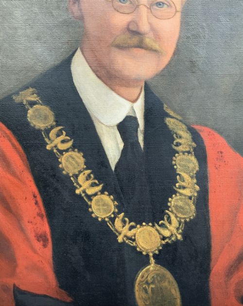 OIL PORTRAIT PAINTING BESPECTACLED MAYOR MIDCENTURY VINTAGE ANTIQUE - ADDITIONAL PHOTO 9