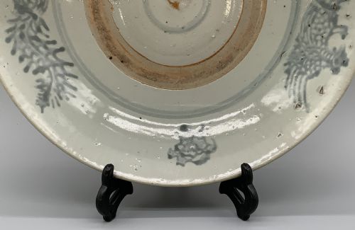 LARGE CHINESE MING DYNASTY SWATOW WARE PORCELAIN CHARGER DISH C 1640 AD - ADDITIONAL PHOTO 5