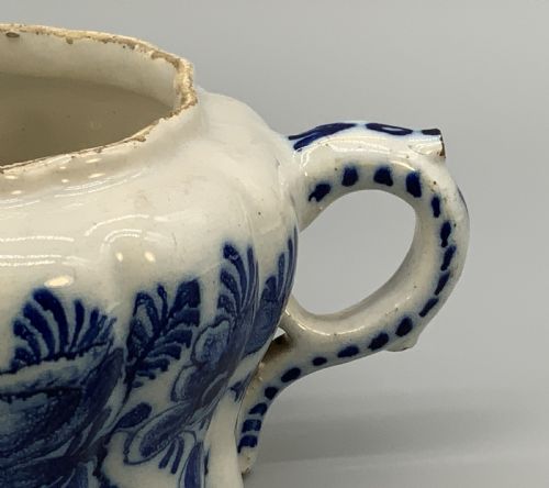 ENGLISH DELFT POSSET POT 17THCENTURY BLUE AND WHITE FLORAL FAIENCE CIRCA 1690 - ADDITIONAL PHOTO 11