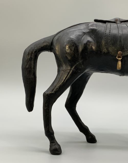 LIBERTY CO STYLE LEATHERBOUND HORSE SCULPTURE STATUE MIDCENTURY VINTAGE - ADDITIONAL PHOTO 9
