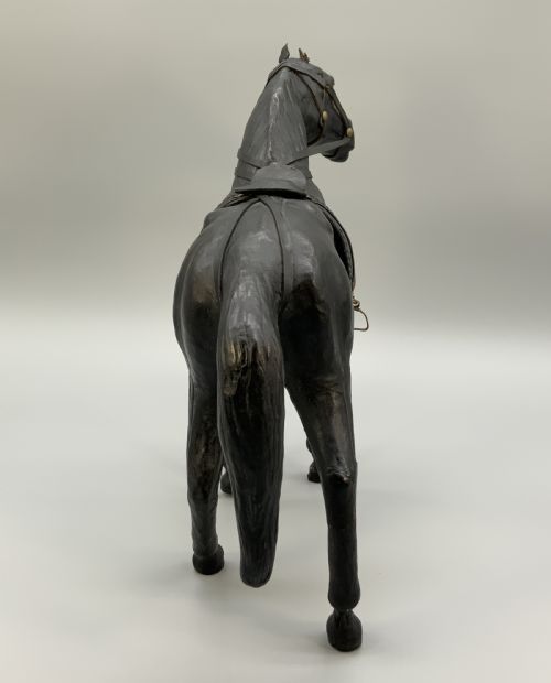 LIBERTY CO STYLE LEATHERBOUND HORSE SCULPTURE STATUE MIDCENTURY VINTAGE - ADDITIONAL PHOTO 13