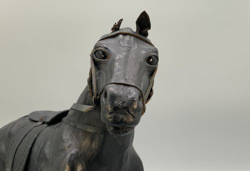 LIBERTY CO STYLE LEATHERBOUND HORSE SCULPTURE STATUE MIDCENTURY VINTAGE - ADDITIONAL PHOTO 15