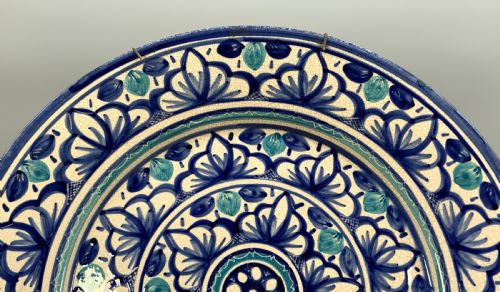 HUGE MOORISH STYLE CHARGER PLATE CONTINENTAL ANTIQUE DELFT FAIENCE BLUE WHITE - ADDITIONAL PHOTO 4