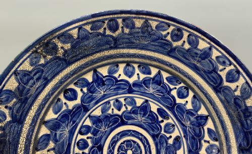 LARGE MOORISH STYLE CHARGER PLATE CONTINENTAL ANTIQUE DELFT FAIENCE BLUE WHITE - ADDITIONAL PHOTO 3