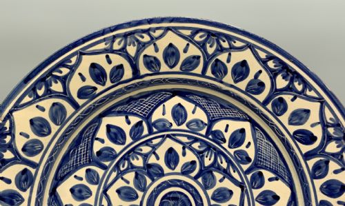 LARGE MOORISH STYLE ORCHARD PATTERN CHARGER PLATE CONTINENTAL ANTIQUE DELFT - ADDITIONAL PHOTO 4