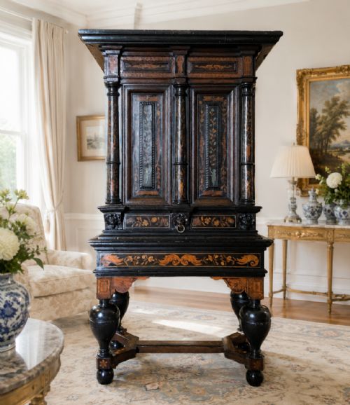 SUPERB 17THC DUTCH MARQUETRY CABINET ON STAND BAROQUE PERIOD WITH PEWTER INLAY - ADDITIONAL PHOTO 1