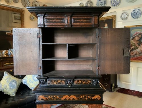 SUPERB 17THC DUTCH MARQUETRY CABINET ON STAND BAROQUE PERIOD WITH PEWTER INLAY - ADDITIONAL PHOTO 8