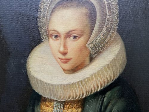 fig 7. A full-length oil painting depicting a noblewoman dressed in a dark green gown, large white lace ruff collar, and bonnet, set within a dark frame.