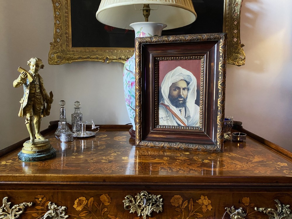FINE LATE 19thc SIGNED OIL ON PANEL PORTRAIT PAINTING OF A HANDSOME ARABIC GENT View II