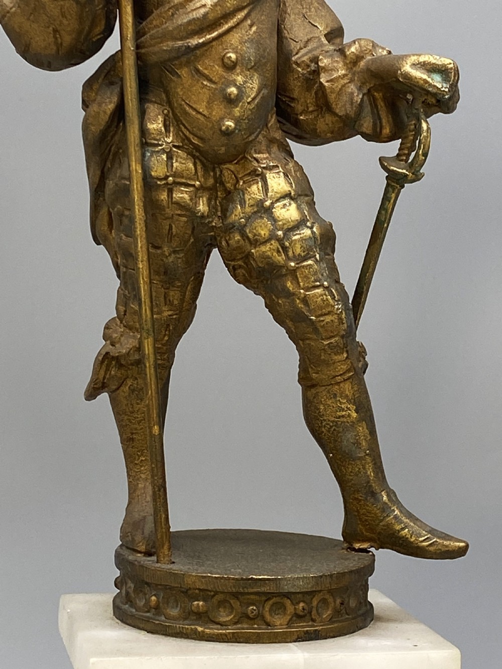 c. 1890 IMPRESSIVE PAIR RENAISSANCE STYLE GILT METAL HALBERDIER SOLDIER FIGURINE View XI