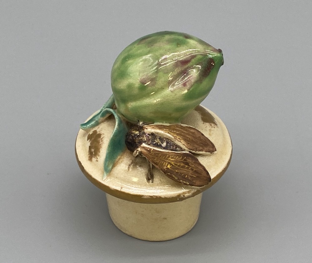 c. 1900 JAPANESE MEIJI PERIOD FLUTED AWATA SATSUMA BOTTLE VASE Inc. CRICKET LID View XVIII