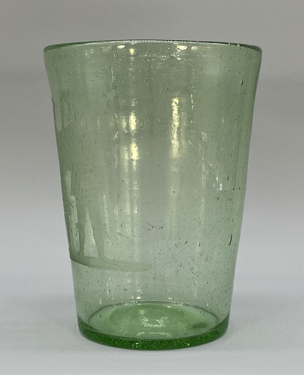 Large Superb 18thC Hand-Blown Engraved Green Glass Beaker Vase circa 1760 View III