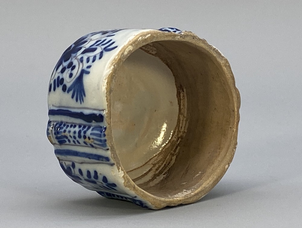 c. 1770 Dutch Delft Tea Caddy Canister with Lid - Blue and White Chinoiserie View XI