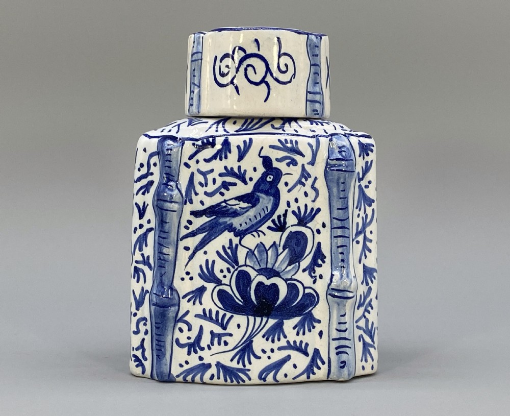 c. 1820 Dutch Delft  Blue and White Chinoiserie Tea Caddy Canister & Cover View II