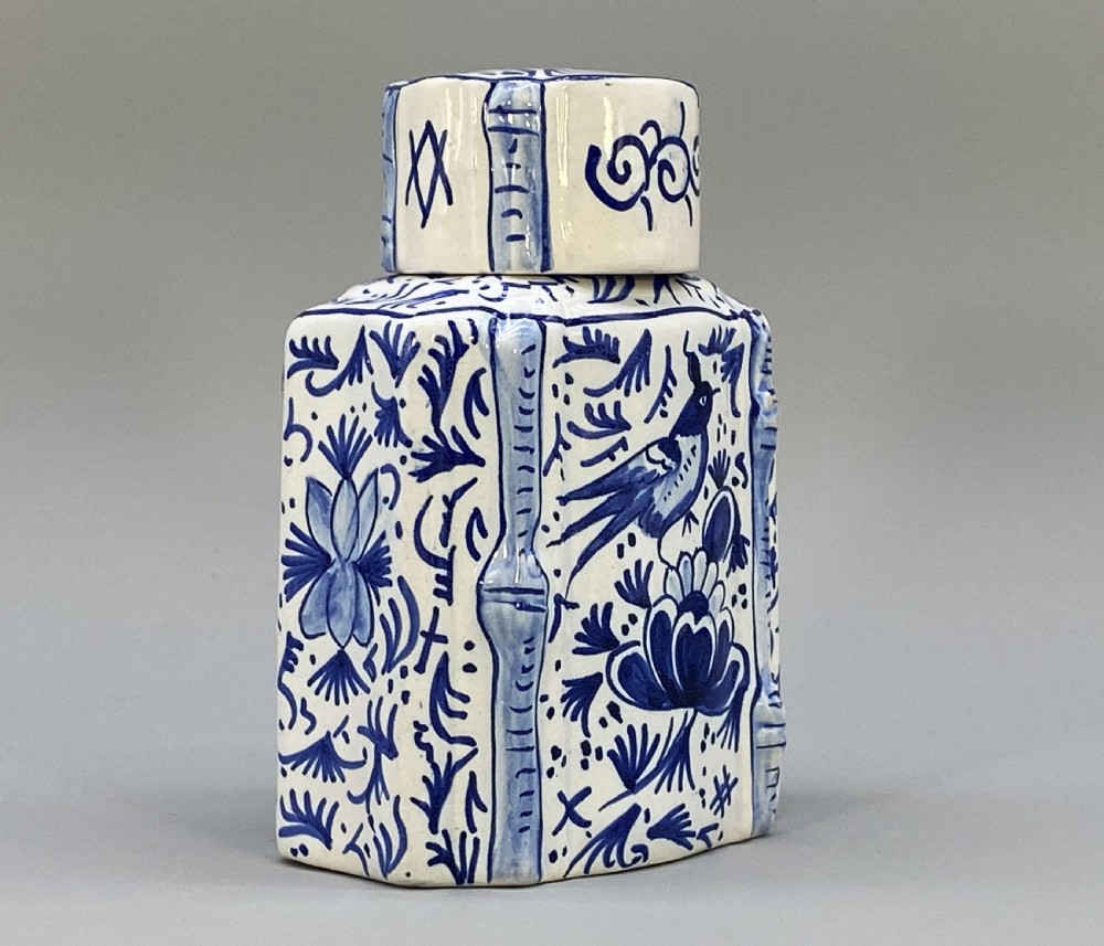 c. 1820 Dutch Delft  Blue and White Chinoiserie Tea Caddy Canister & Cover View VII