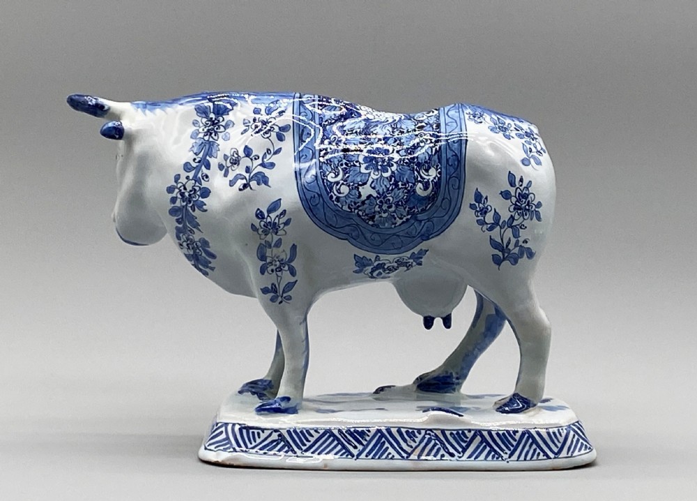 Circa 1900 Dutch Delft Blue & White Chinoiserie Faience Cow  View VIII