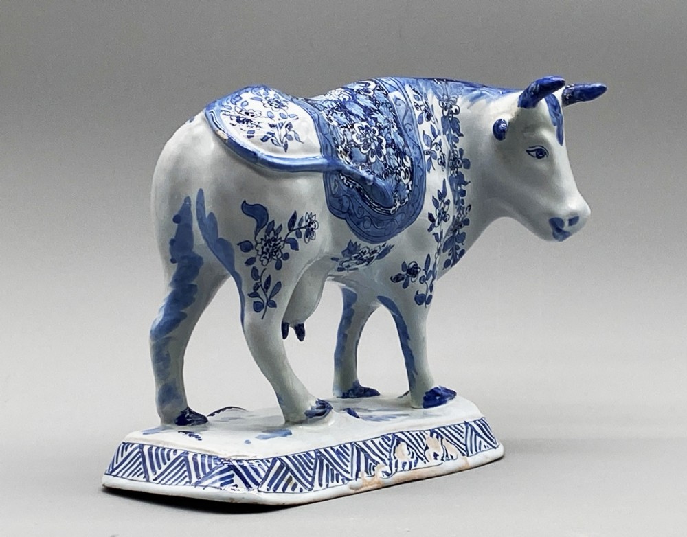 Circa 1900 Dutch Delft Blue & White Chinoiserie Faience Cow  View X