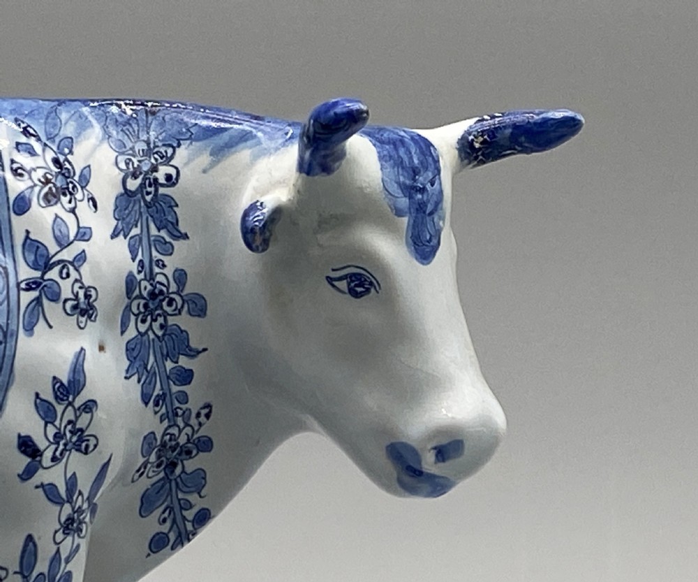 Circa 1900 Dutch Delft Blue & White Chinoiserie Faience Cow  View XI