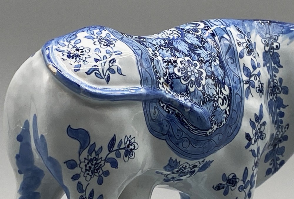 Circa 1900 Dutch Delft Blue & White Chinoiserie Faience Cow  View XII