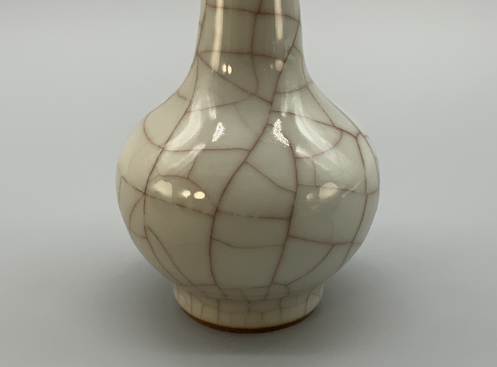 Fine Pair 19th-Century Chinese Ge-Type Crackle Glaze Bottle Vases View VI
