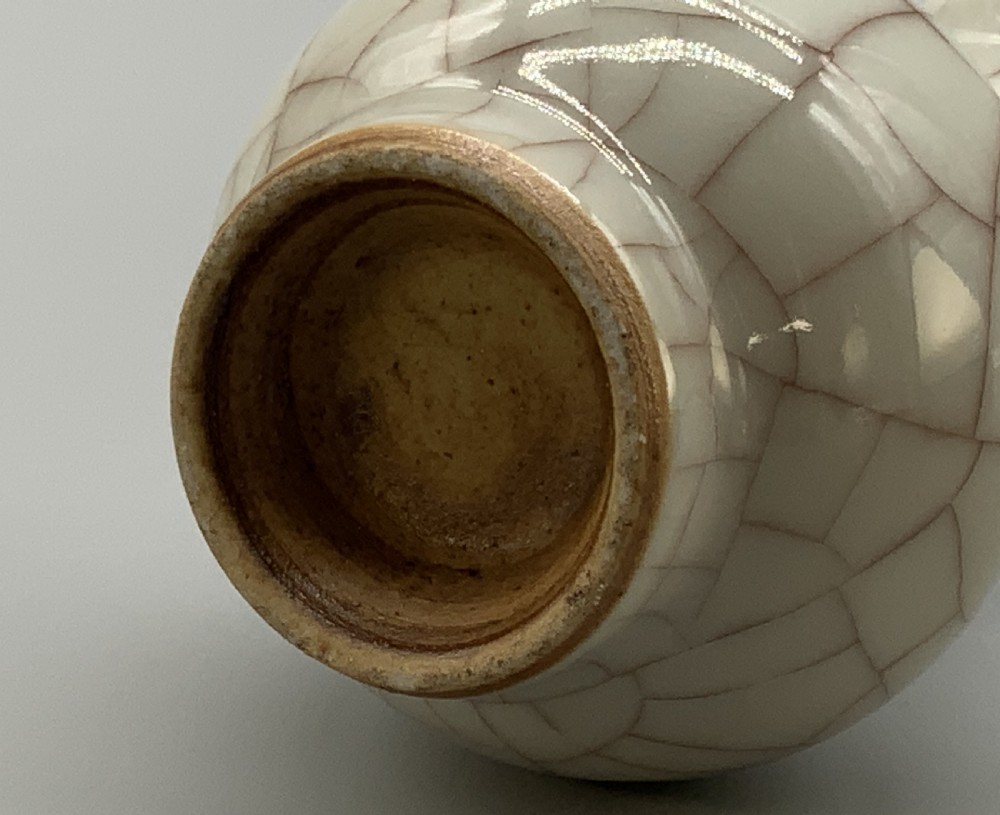 Fine Pair 19th-Century Chinese Ge-Type Crackle Glaze Bottle Vases View IX