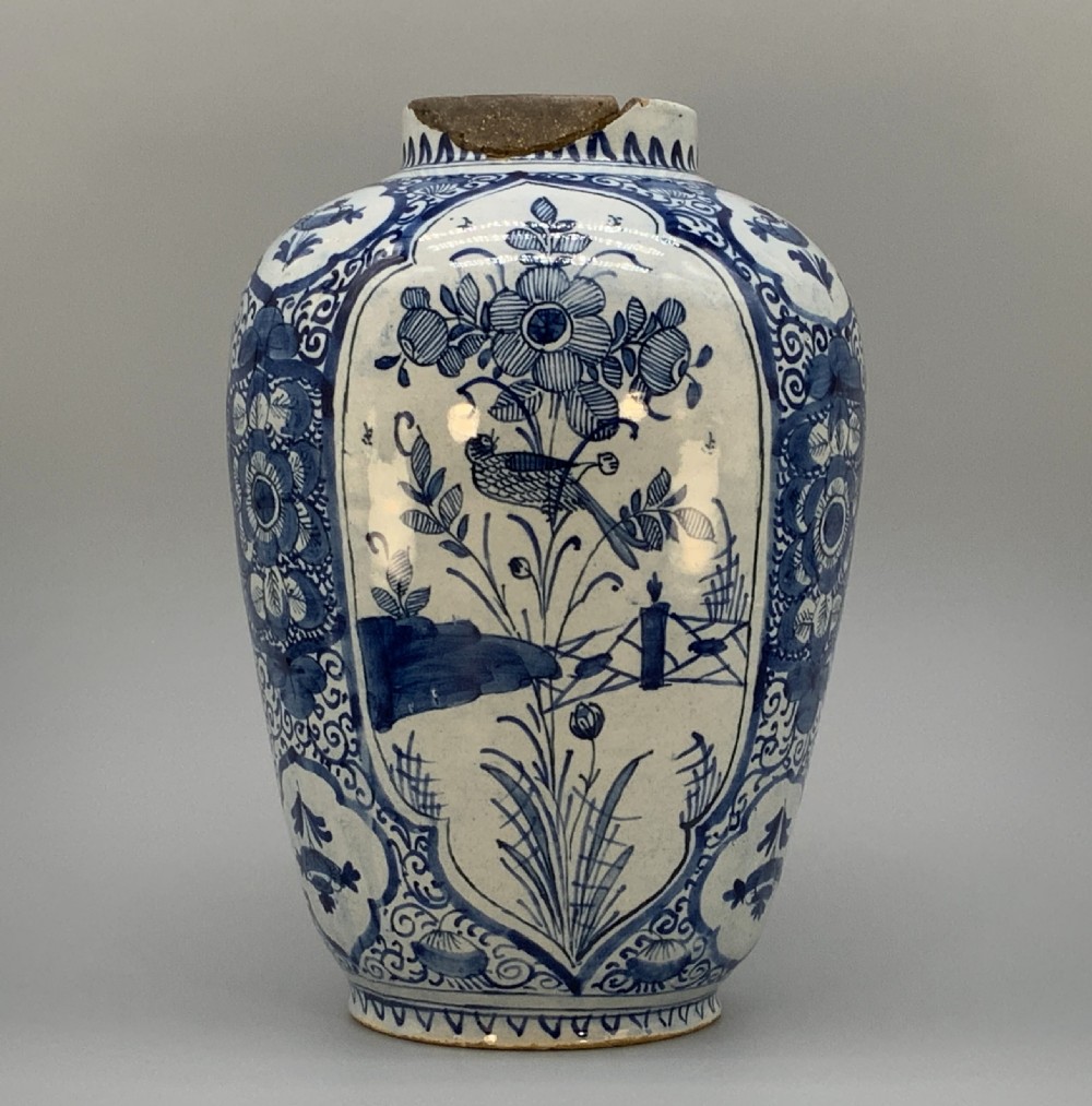 A 17th-century Dutch Delftware vase hand-painted in cobalt blue and white with chinoiserie motifs depicting birds and flowers. View VII