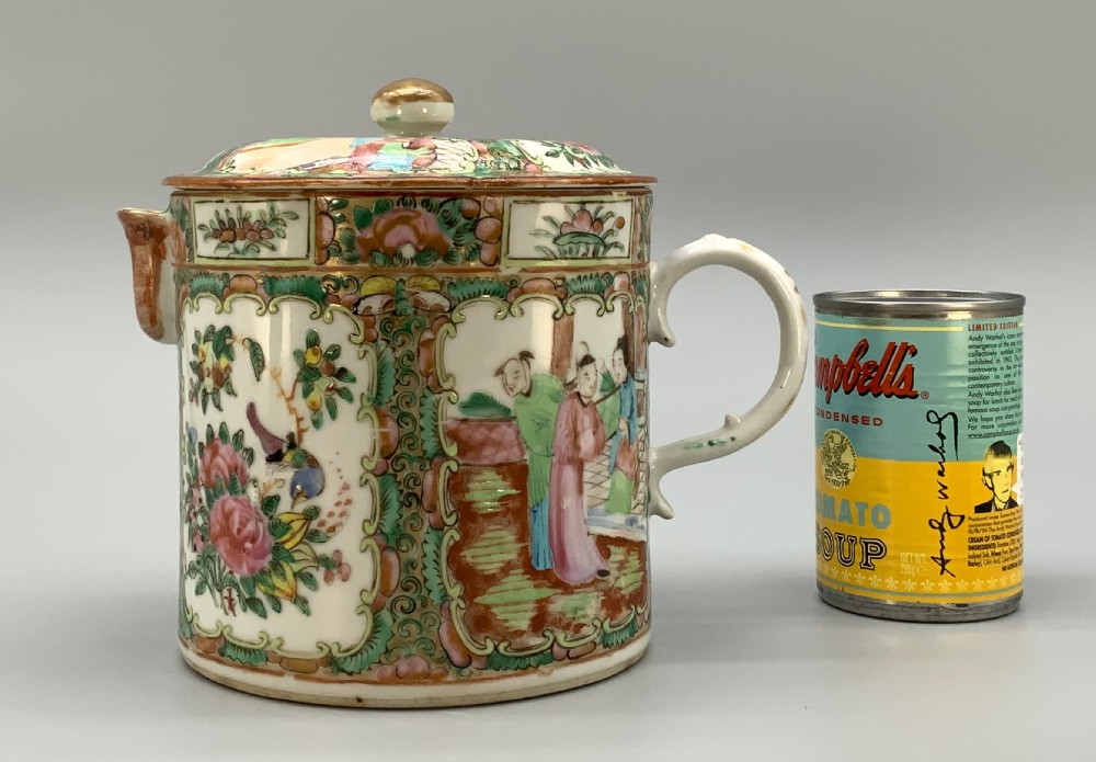 A 19th-century Chinese export porcelain barrel-form coffee pot with cover, decorated with famille rose enamel figural reserves and floral patterns. View III