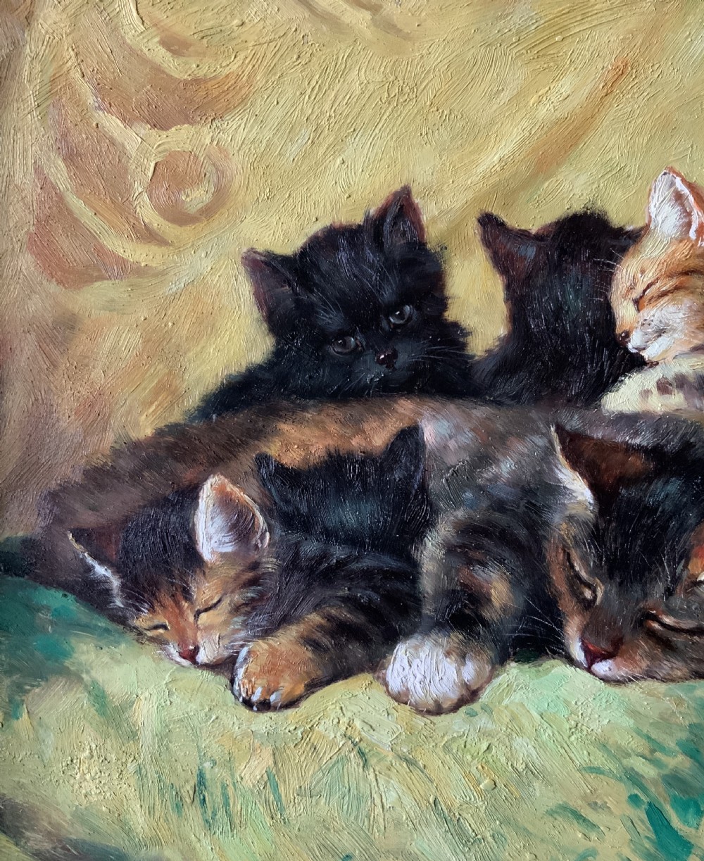 An oil painting on a wooden panel depicting a mother cat and five kittens resting on a green fabric, housed in a wide gilt frame. View VIII