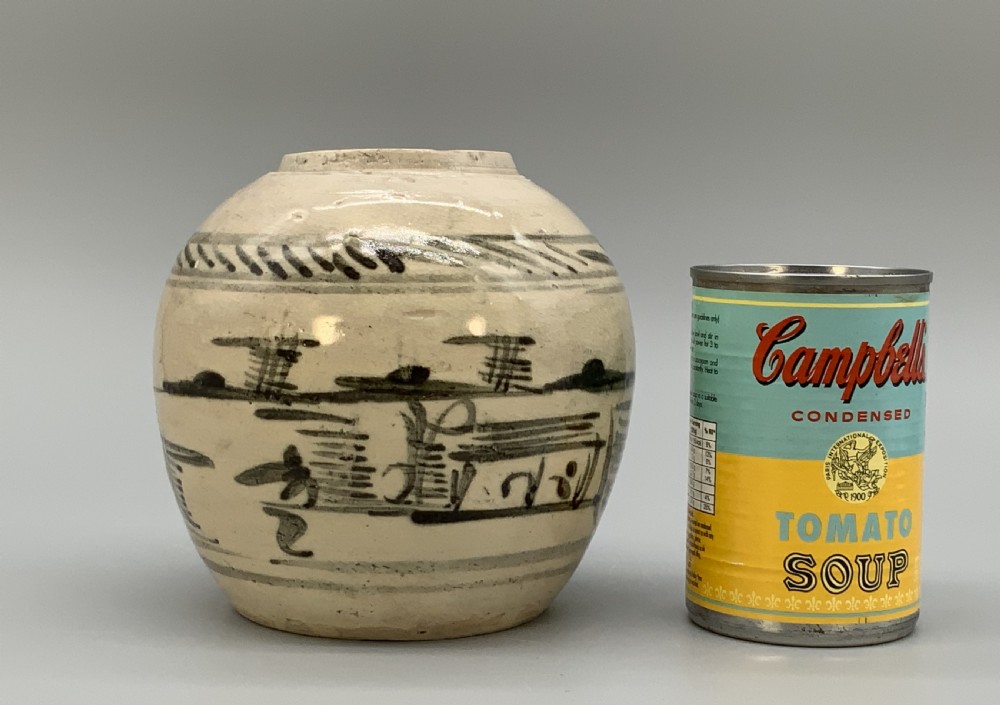 Original 17th-Century Chinese Ming Dynasty Provincial Pottery Ginger Jar (Guan) View IV